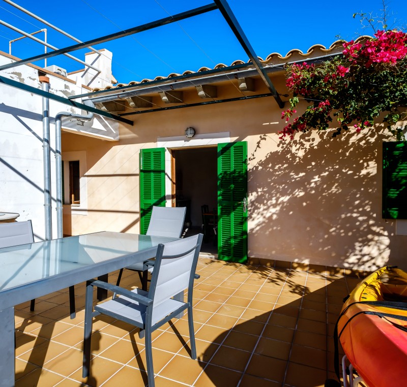 MAISON TRADITIONNELLE DE PÊCHEUR À SON SERRA DE MARINA