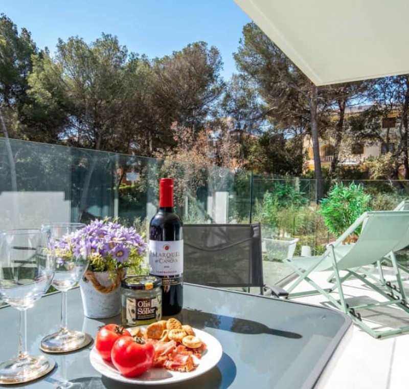 Sunny apartment 1B with balcony & pool in canyamel